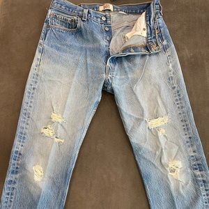 Levi’s 501 Naturally Distressed ripped